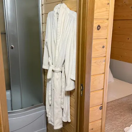 порядна ґаздиня Hotel