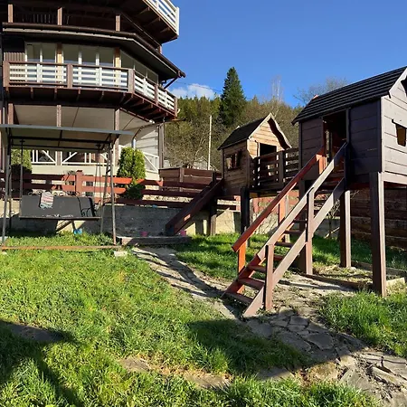 порядна ґаздиня Hotel Yaremche
