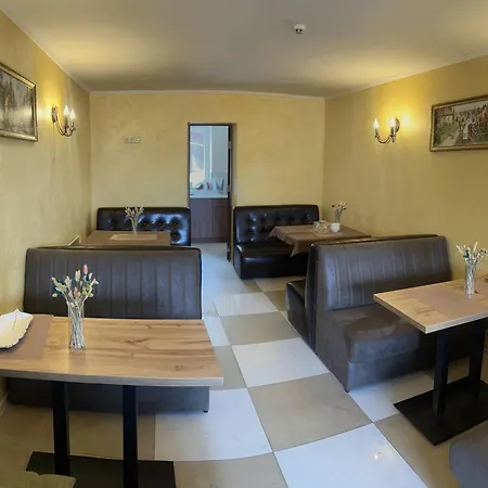 порядна ґаздиня Hotel Jaremtsche