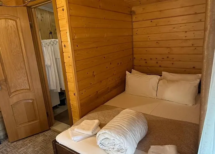 порядна ґаздиня Hotel Yaremche
